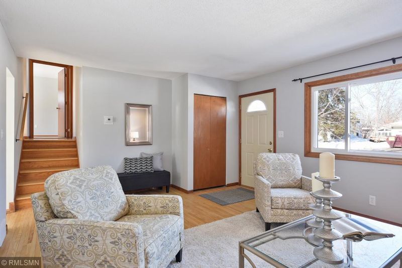 3840 Gettysburg Ave N, New Hope, MN 55427