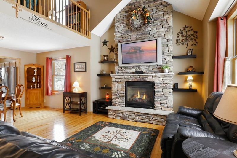 5971 Red Pine Blvd, White Bear Lake, MN 55110