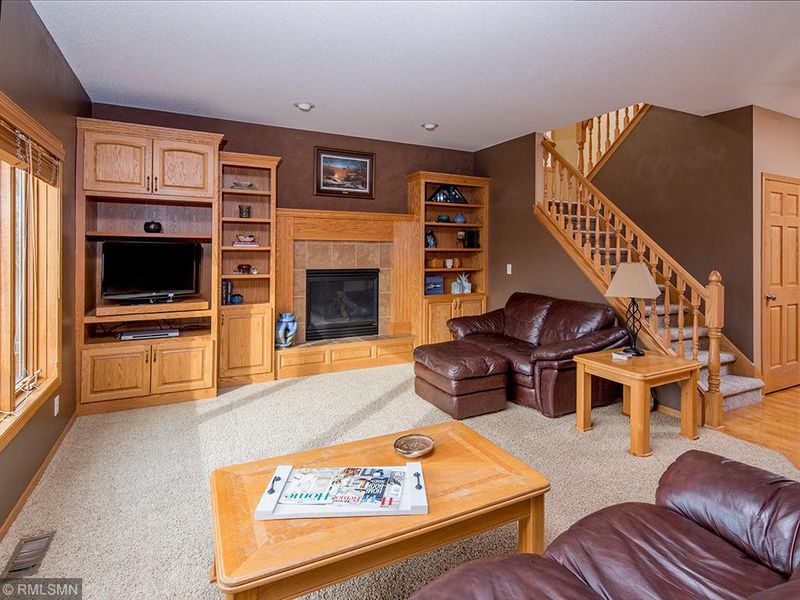 1280 126th Ln NW, Coon Rapids, MN 55448