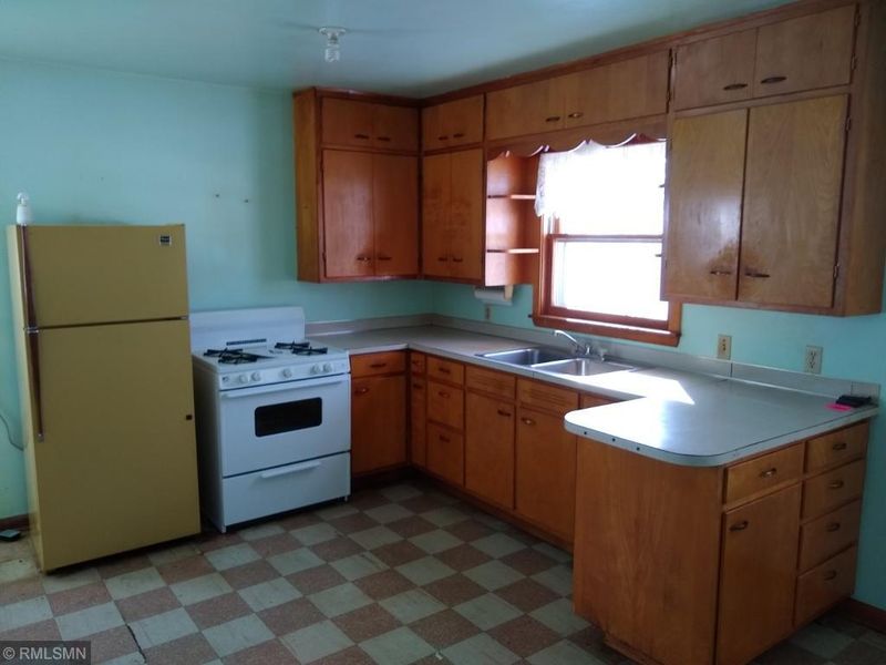 116 Blaine Ave, Turtle Lake, WI 54889