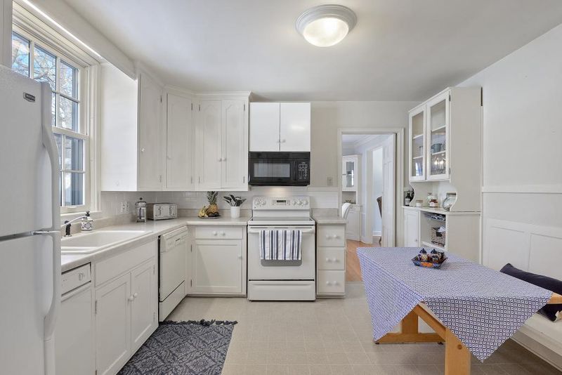 714 W Minnehaha Pw, Minneapolis, MN 55419
