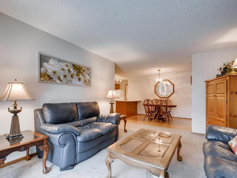 2041 N Park Dr #20412, Saint Paul, MN 55119