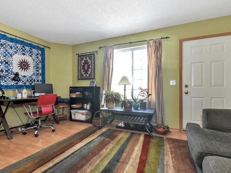 13036 Durum Ct, Eden Prairie, MN 55347