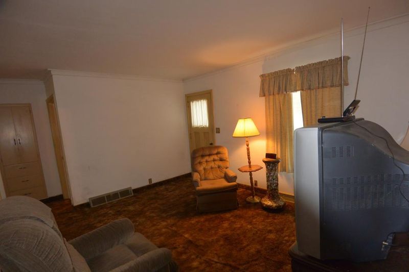 1519 17th Ave E, Hibbing, MN 55746