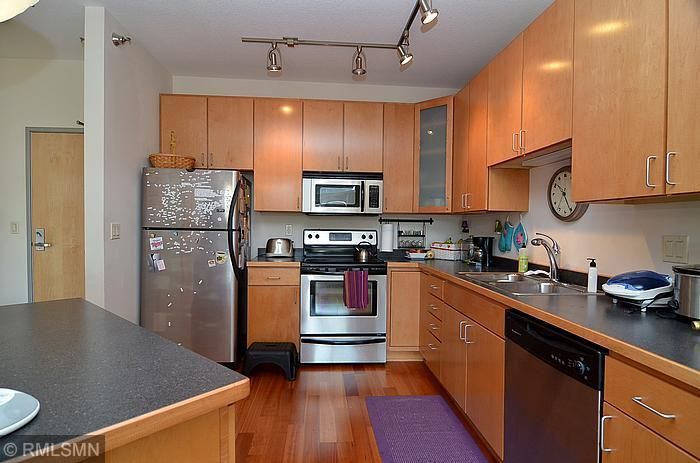 2600 University Ave SE #205, Minneapolis, MN 55414
