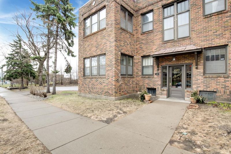 220 Marshall Ave #2, Saint Paul, MN 55102