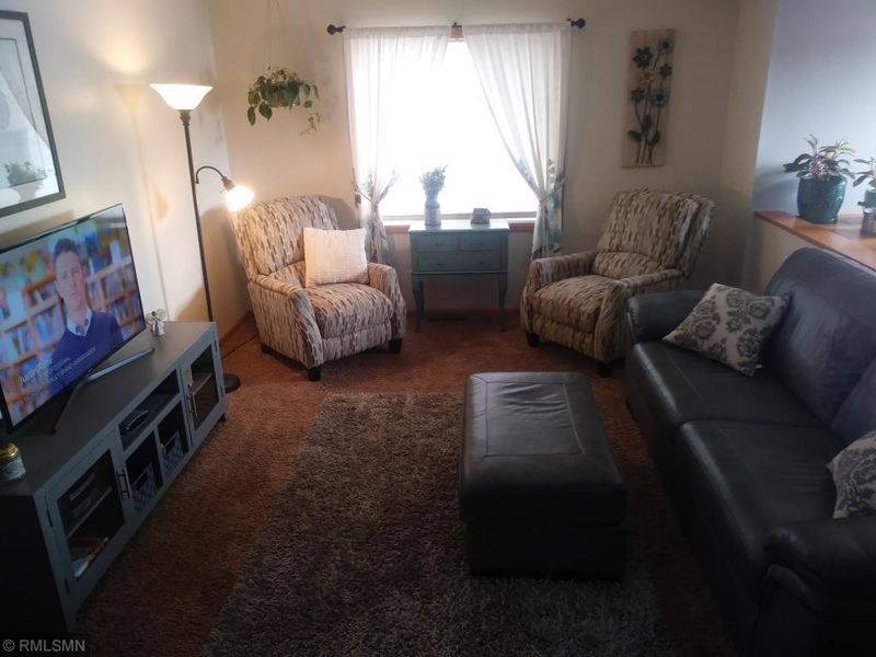 6224 Mill Run Rd, Monticello, MN 55362