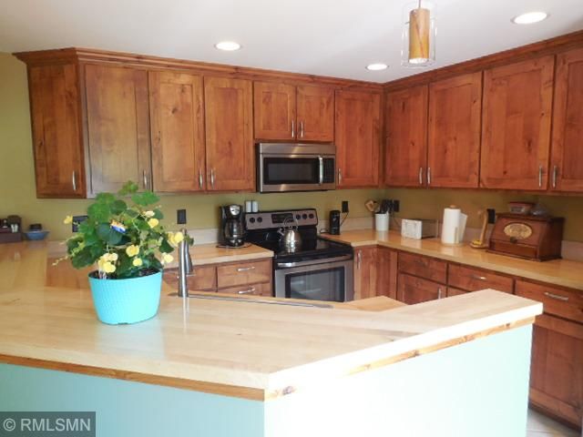 4226 County Hwy 61, Moose Lake, MN 55767