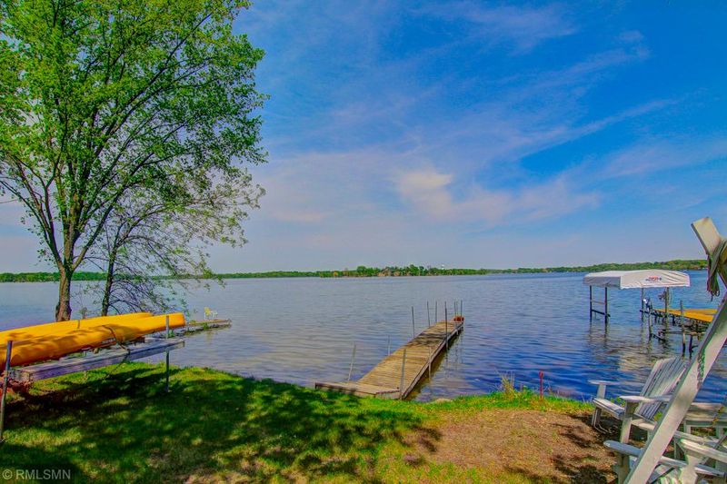 5415 W Bald Eagle Blvd, White Bear Lake, MN 55110