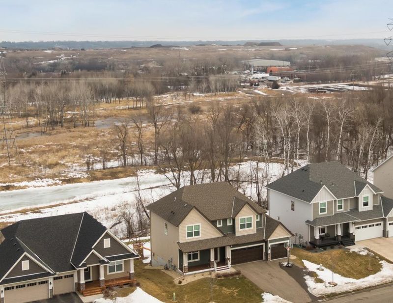 3808 White Rose Ave, Burnsville, MN 55337