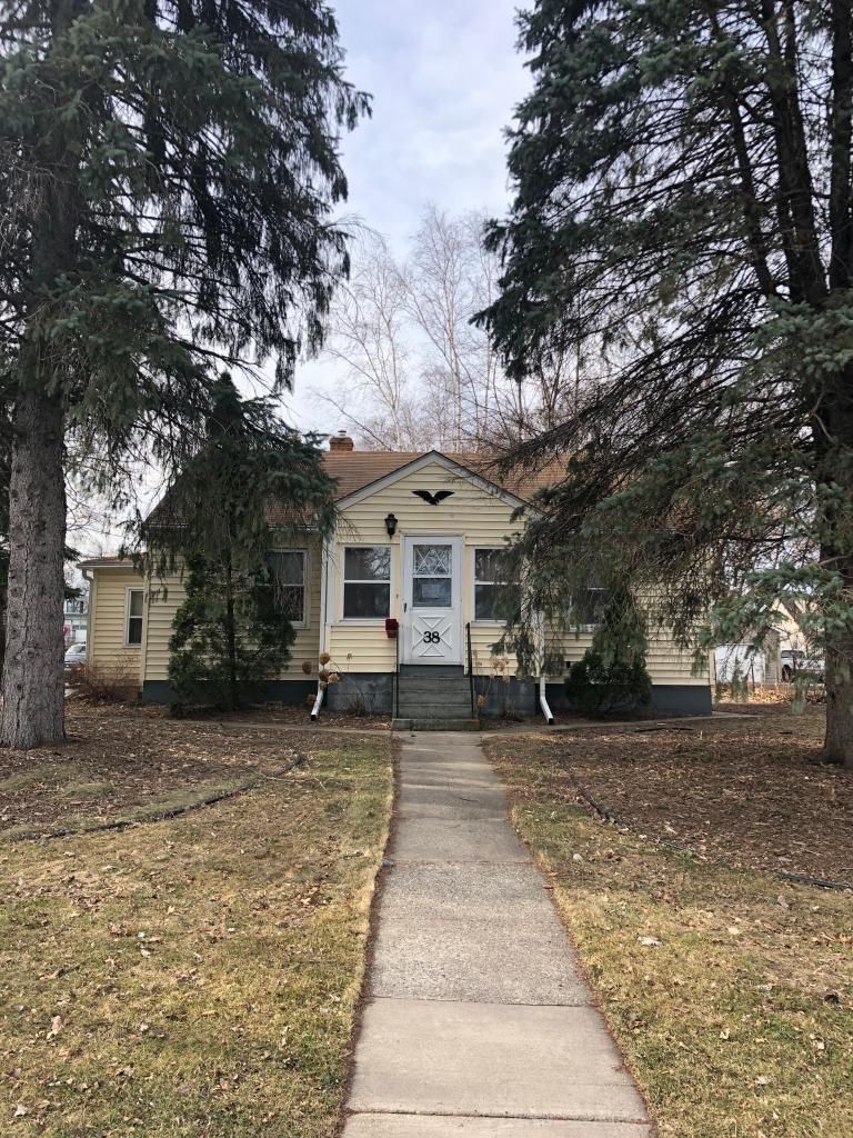 38 Hawthorne Ave W, Saint Paul, MN 55117