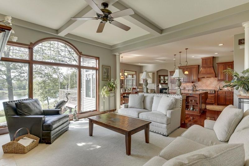 11708 Naples Cir NE, Blaine, MN 55449