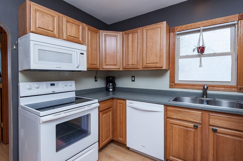 414 15th Ave NE, Rochester, MN 55906