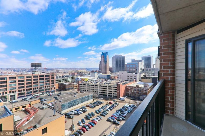 78 10th St E #1407, Saint Paul, MN 55101