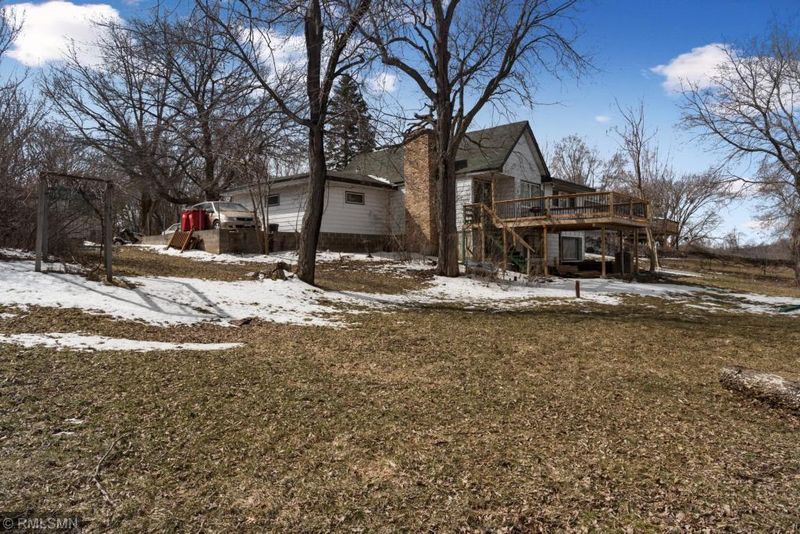 18552 Everglade Dr NE, Wyoming, MN 55092