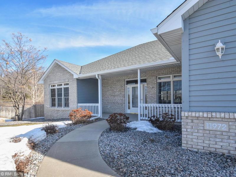 11972 36th Cir NE, Saint Michael, MN 55376