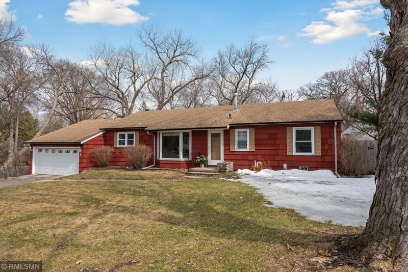 3535 Druid Ln, Minnetonka, MN 55345