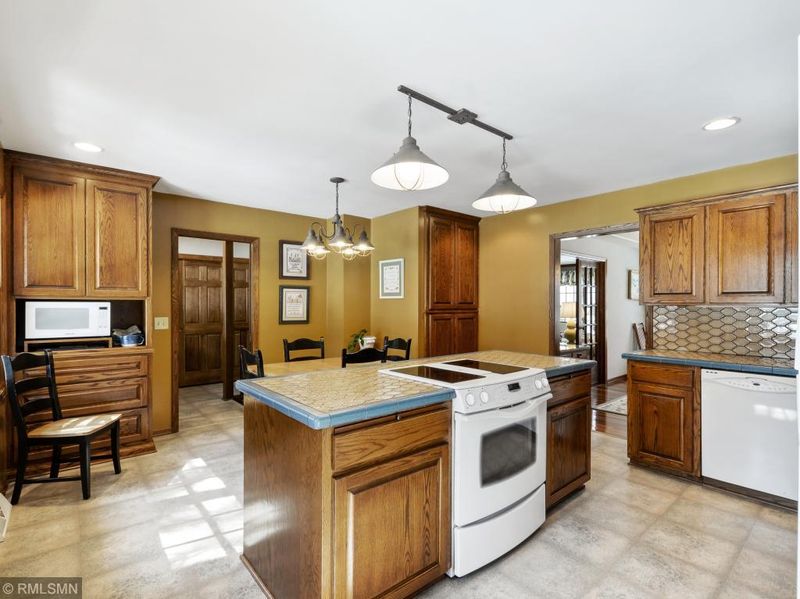 3301 157th Ave NW, Andover, MN 55304