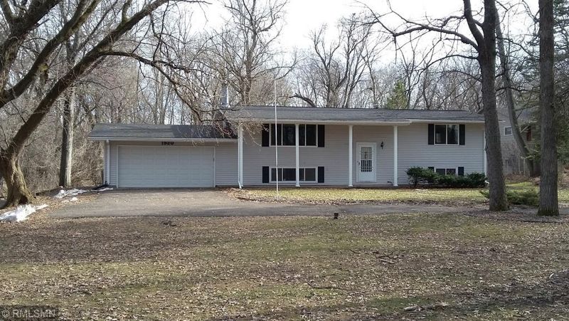 1920 Ridgewood Ave, White Bear Lake, MN 55110