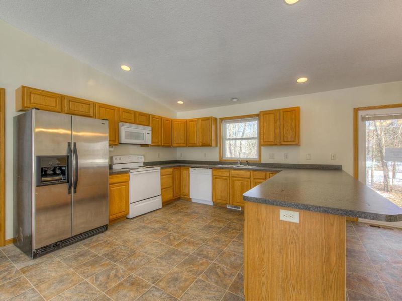 550 Marcia St, Dassel, MN 55325