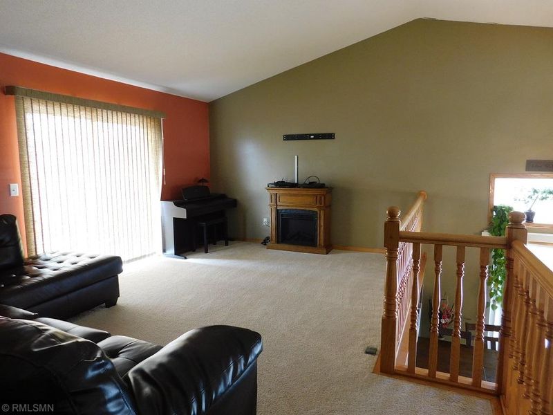 7237 133rd St, Milaca, MN 56353