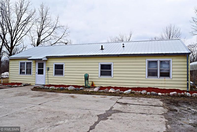 3761 Kenyon Blvd, Faribault, MN 55021