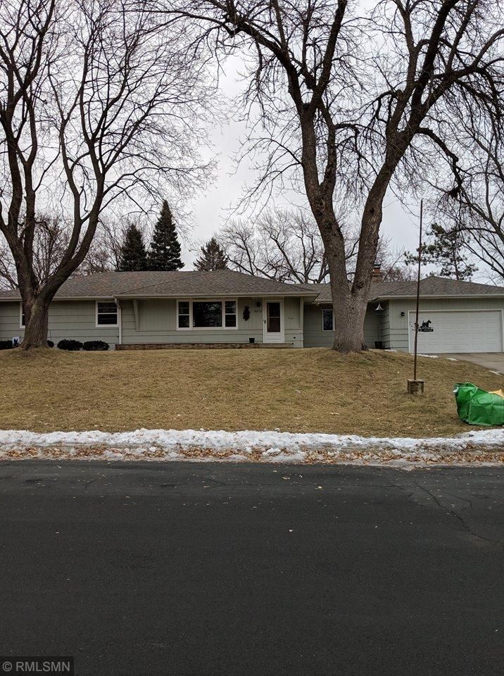 8813 Abbott Ave S, Bloomington, MN 55431