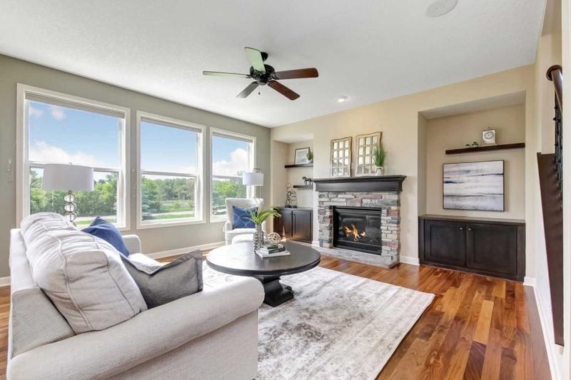 3295 Butternut Dr, Medina, MN 55340