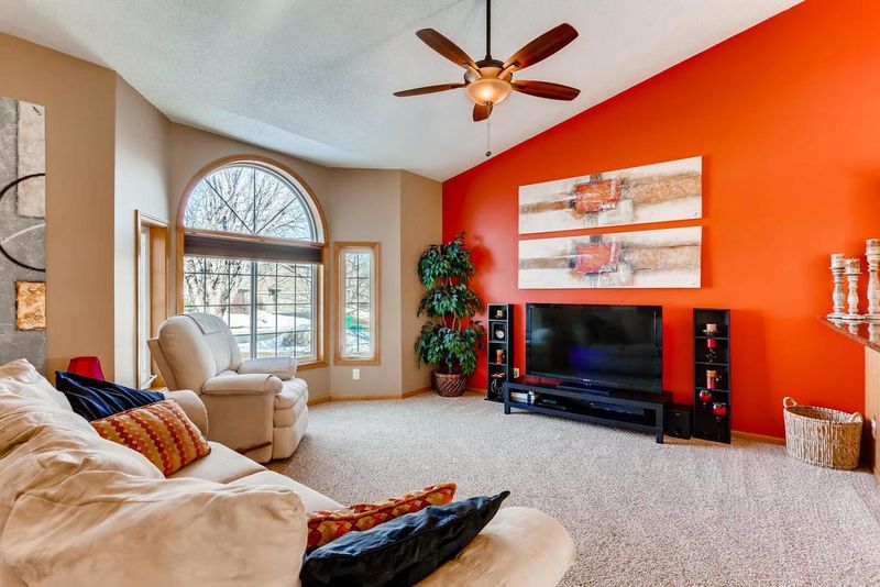13998 Starlite Dr, Rogers, MN 55374
