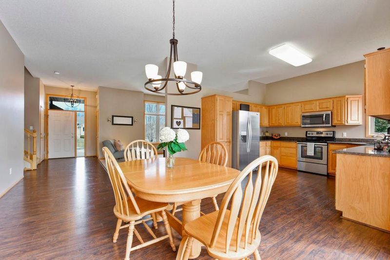 16676 Hearthside Way, Lakeville, MN 55044