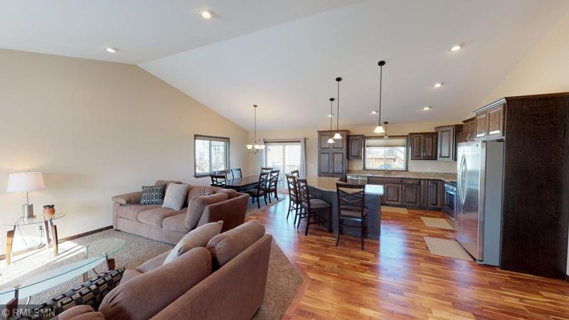 1516 Lavender Ave S, Sartell, MN 56377