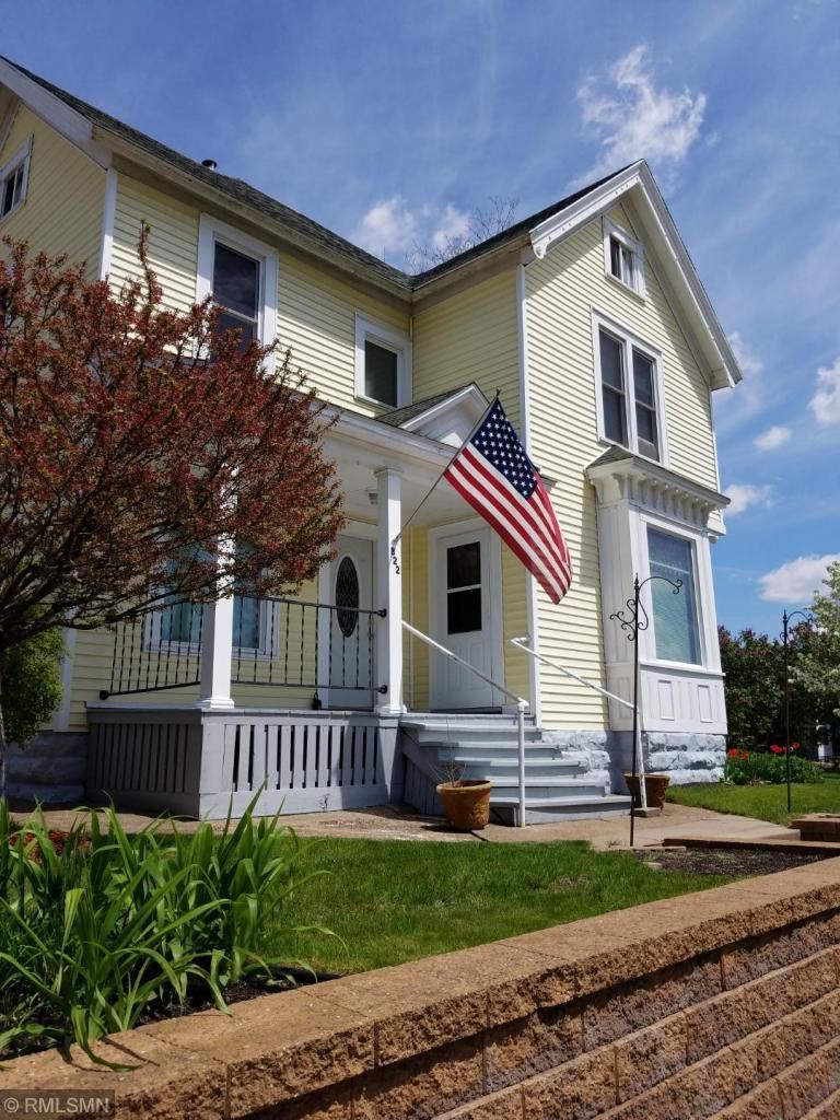 822 Main St, Eau Claire, WI 54701