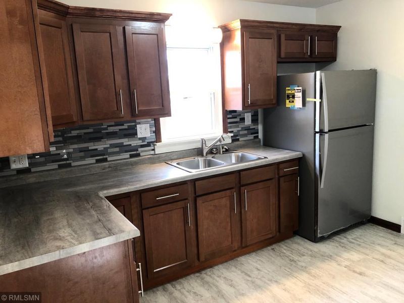 320 N O'connell Ave, Springfield, MN 56087