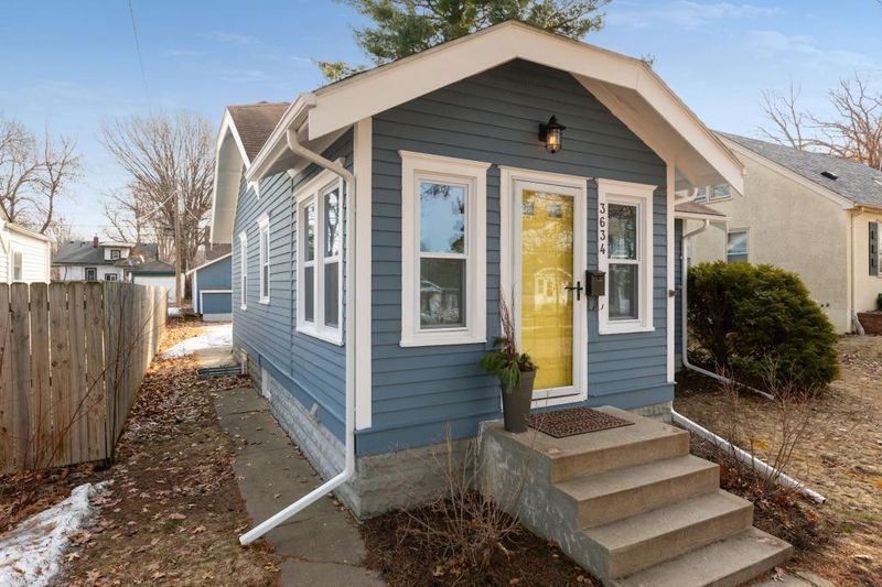 3634 Washburn Ave N, Minneapolis, MN 55412
