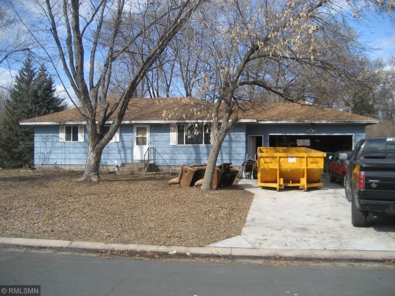 1629 122nd Ave NE, Blaine, MN 55449