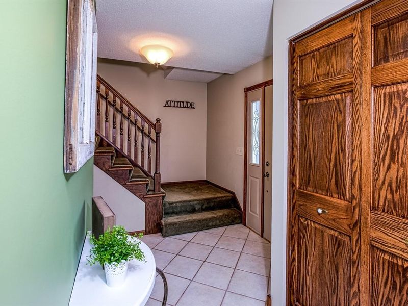 13608 Upton Ave S, Burnsville, MN 55337