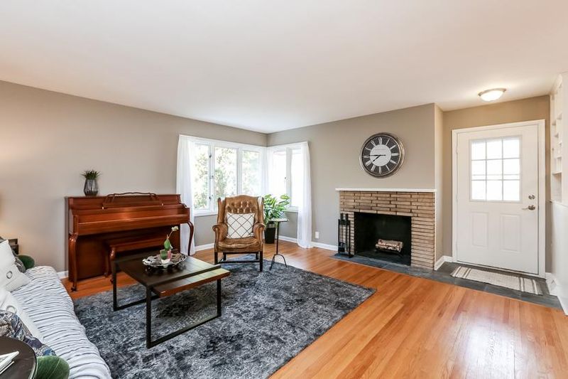540 Arthur St, Edina, MN 55343