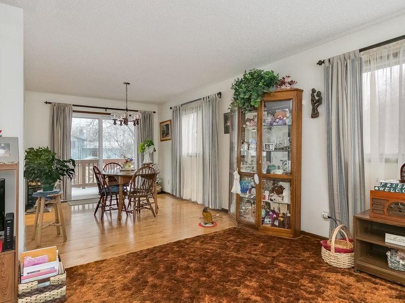 11101 Oregon Ave N, Champlin, MN 55316
