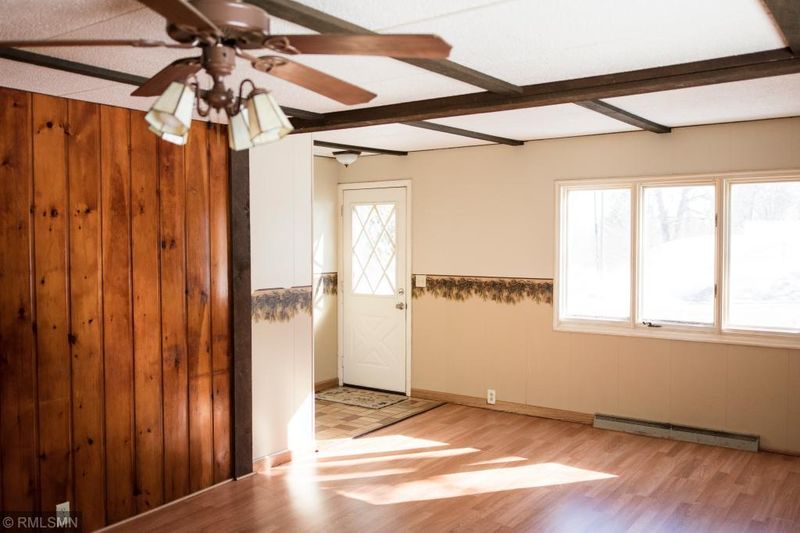 101 West Ave, Coleraine, MN 55722