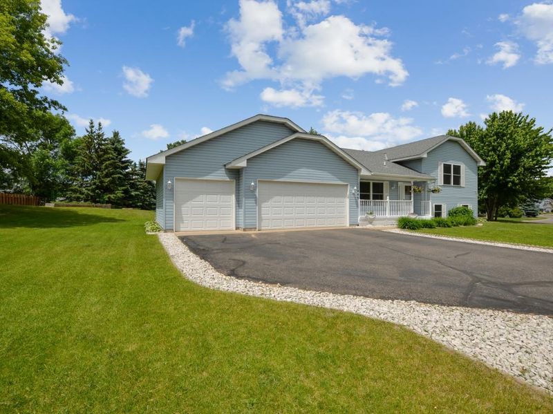 11449 190th Ln NW, Elk River, MN 55330