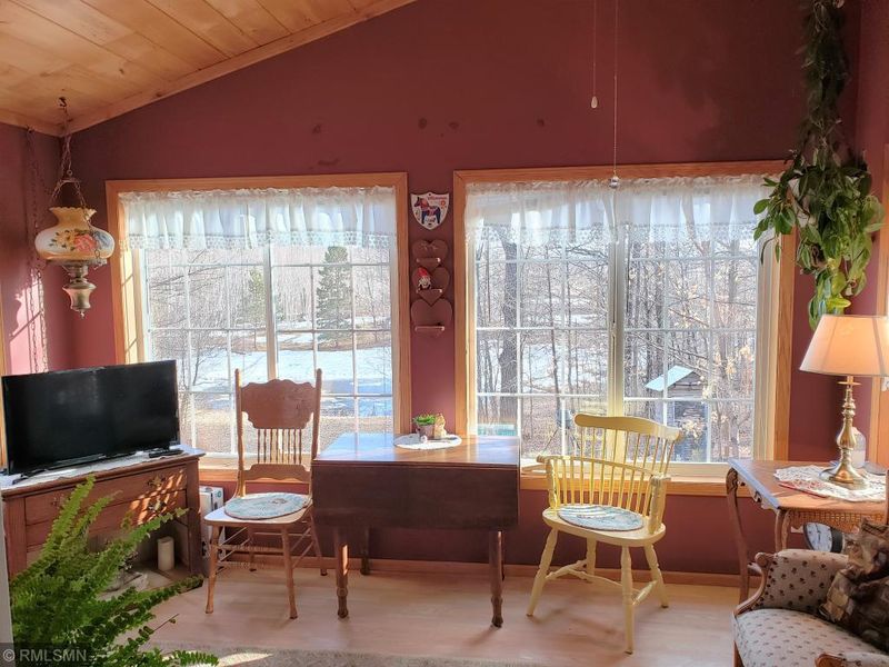 63802 State Highway 48, Hinckley, MN 55037