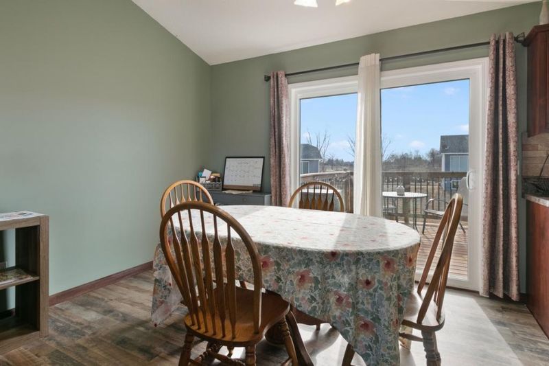 820 Link Dr SE, Pine City, MN 55063