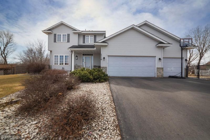 17116 Fairhill Ave, Farmington, MN 55024