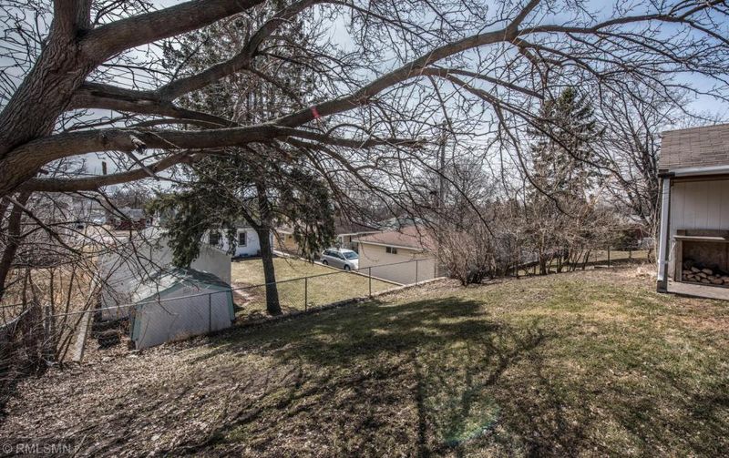 2236 Fremont Ave E, Saint Paul, MN 55119