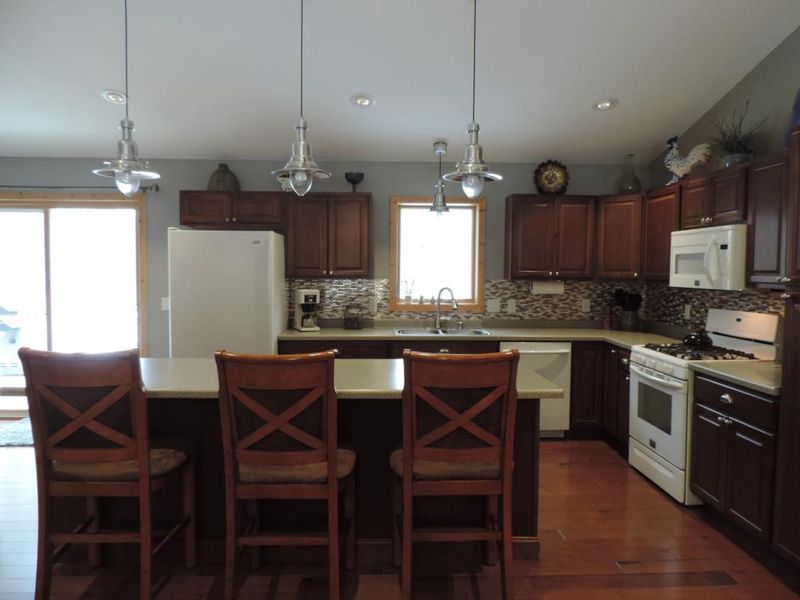4210 Beltree Dr NE, Bemidji, MN 56601