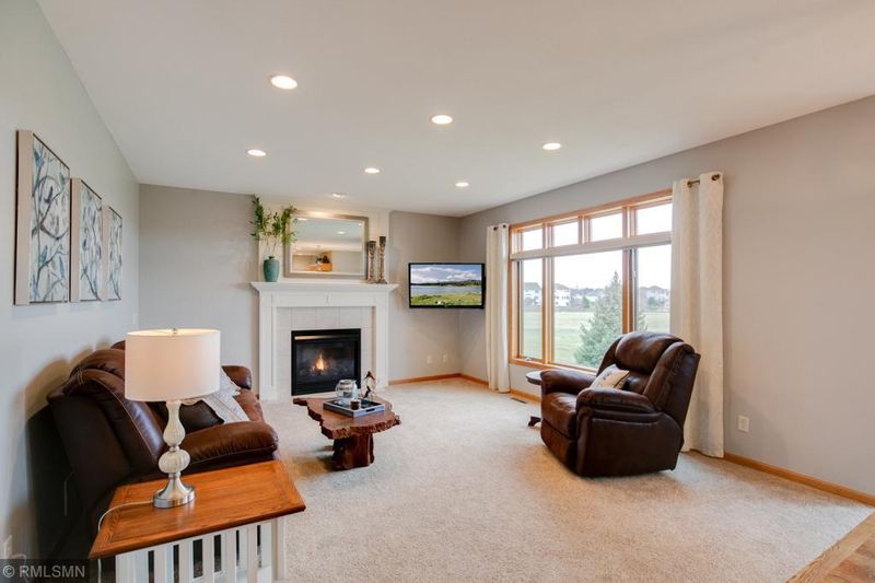 10621 Toledo Dr N, Brooklyn Park, MN 55443