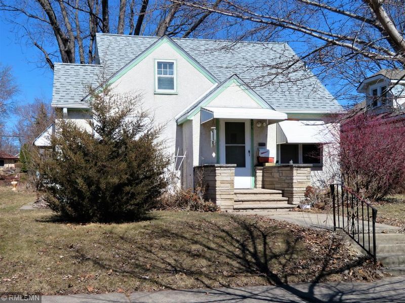681 Clear Ave, Saint Paul, MN 55106