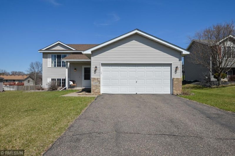 6417 River Ridge Ln, Monticello, MN 55362