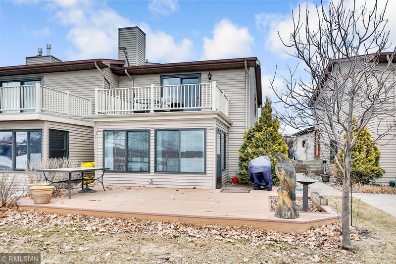 65 1st St SE, Forest Lake, MN 55025