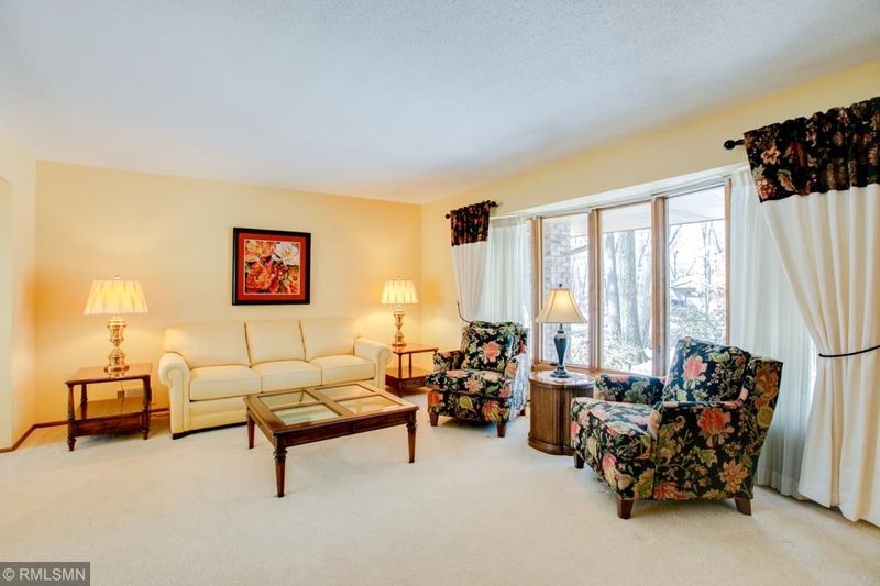 6250 Red Maple Ln, Lino Lakes, MN 55014